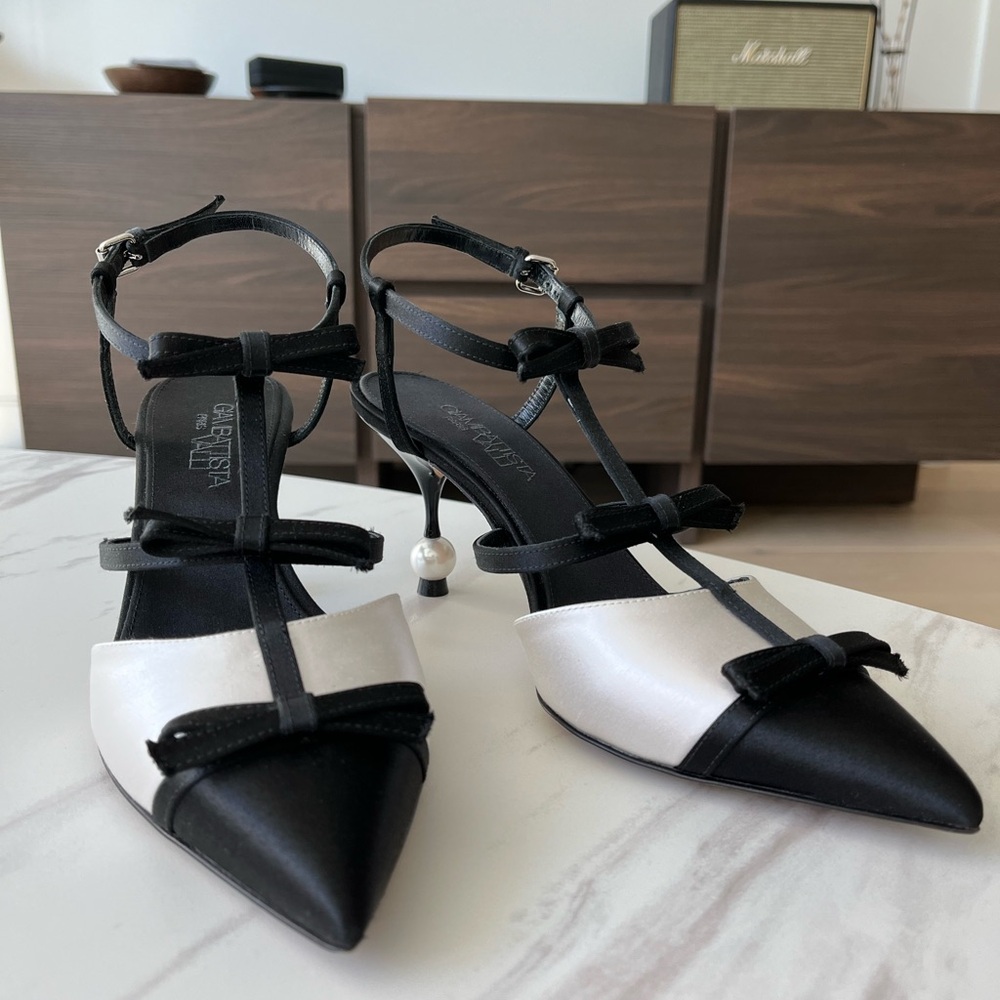 Giambattista Valli Satin Bow Pump Sz8 (38) Black/White (NIB, $1100 retail)